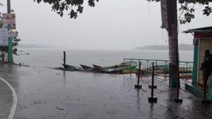 ঝালকাঠিতে টানা ভারী বর্ষণে প্লাবিত নিচু এলাকা ও কৃষিজমি জনজীবন বিপর্যস্ত