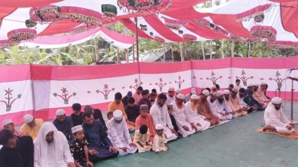 মধ্যপ্রাচ্যের সঙ্গে মিল রেখে রাজাপুরে অর্ধশত পরিবারে আগামীকাল ঈদ উদযাপন