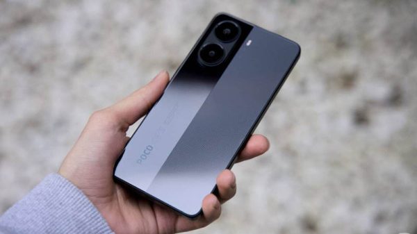 Xiaomi Poco F7 পাওয়ারফুল পারফরম্যান্সে বাজিমাত