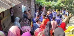 ঝালকাঠিতে স্বামীর পরকীয়ার জেরে স্ত্রীকে হ-ত্যার অভিযোগ