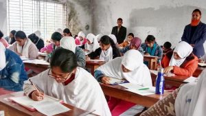 কাঠালিয়ায় শান্তিপুর্ন পরিবেশে জুনিয়র বৃত্তি পরীক্ষা অনুষ্ঠিত