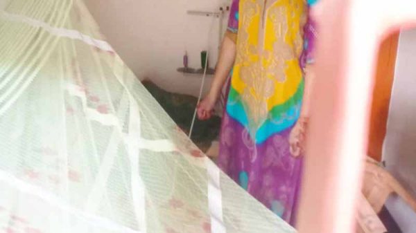 প্রবাসীর মেয়ের ঝুলন্ত মরদেহ উদ্ধার