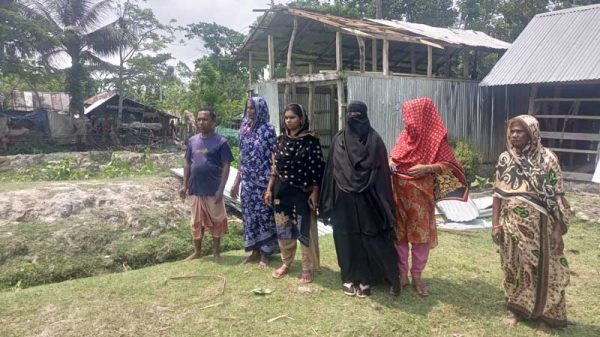 কাঠালিয়ায় বিএনপি নেতার বিরুদ্ধে প্রবাসীর জমি দখল ও চাঁদা দাবীর অভিযোগ